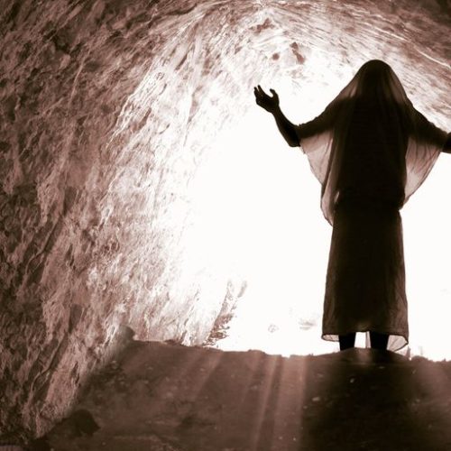 Quem ressuscitou a Jesus Cristo? (João 10:17, 18)