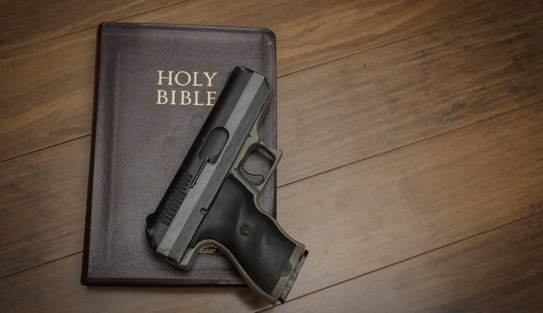 Os adventistas e a posse e porte de armas