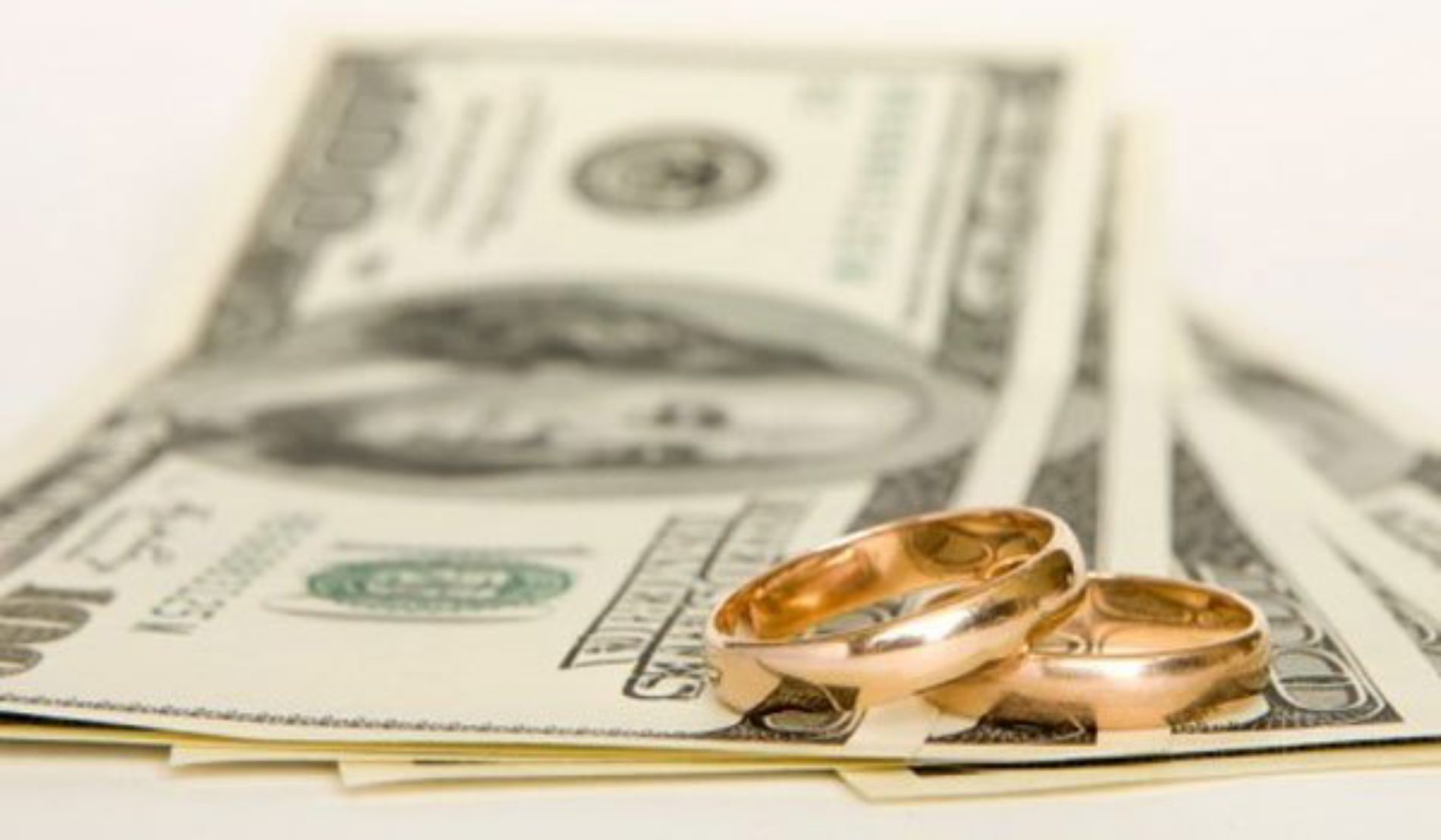 10 erros financeiros que podem acabar com o casamento